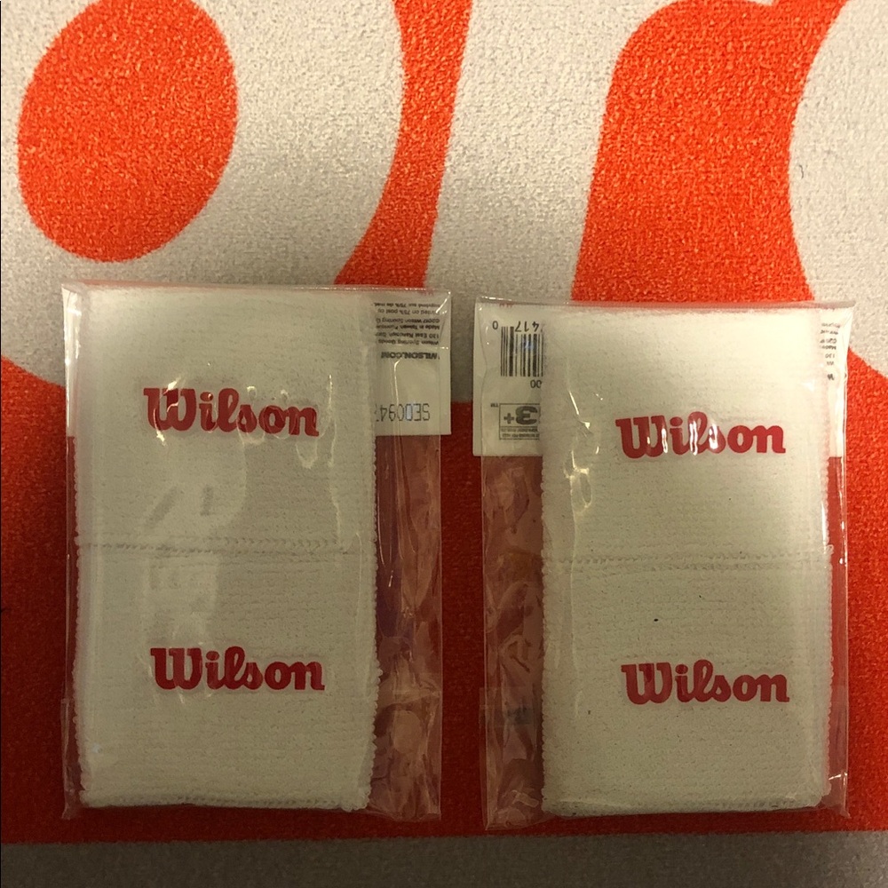New Wilson sets of Wristbands